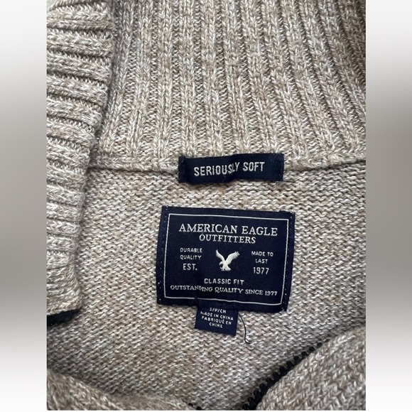 American Eagle Outfitters  Men's Seriously Soft Tan Quarter Zip Sweater Small - Picture 5 of 6
